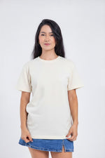 Cargar imagen en el visor de la galería, Camiseta para ELLAS Alto Gramaje Regular- ¡Nuestra joya! CREMA