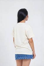 Cargar imagen en el visor de la galería, Camiseta para ELLAS Alto Gramaje Regular- ¡Nuestra joya! CREMA