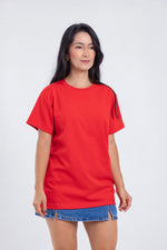Cargar imagen en el visor de la galería, Camiseta para ELLAS Alto Gramaje Regular- ¡Nuestra joya! CARMESI