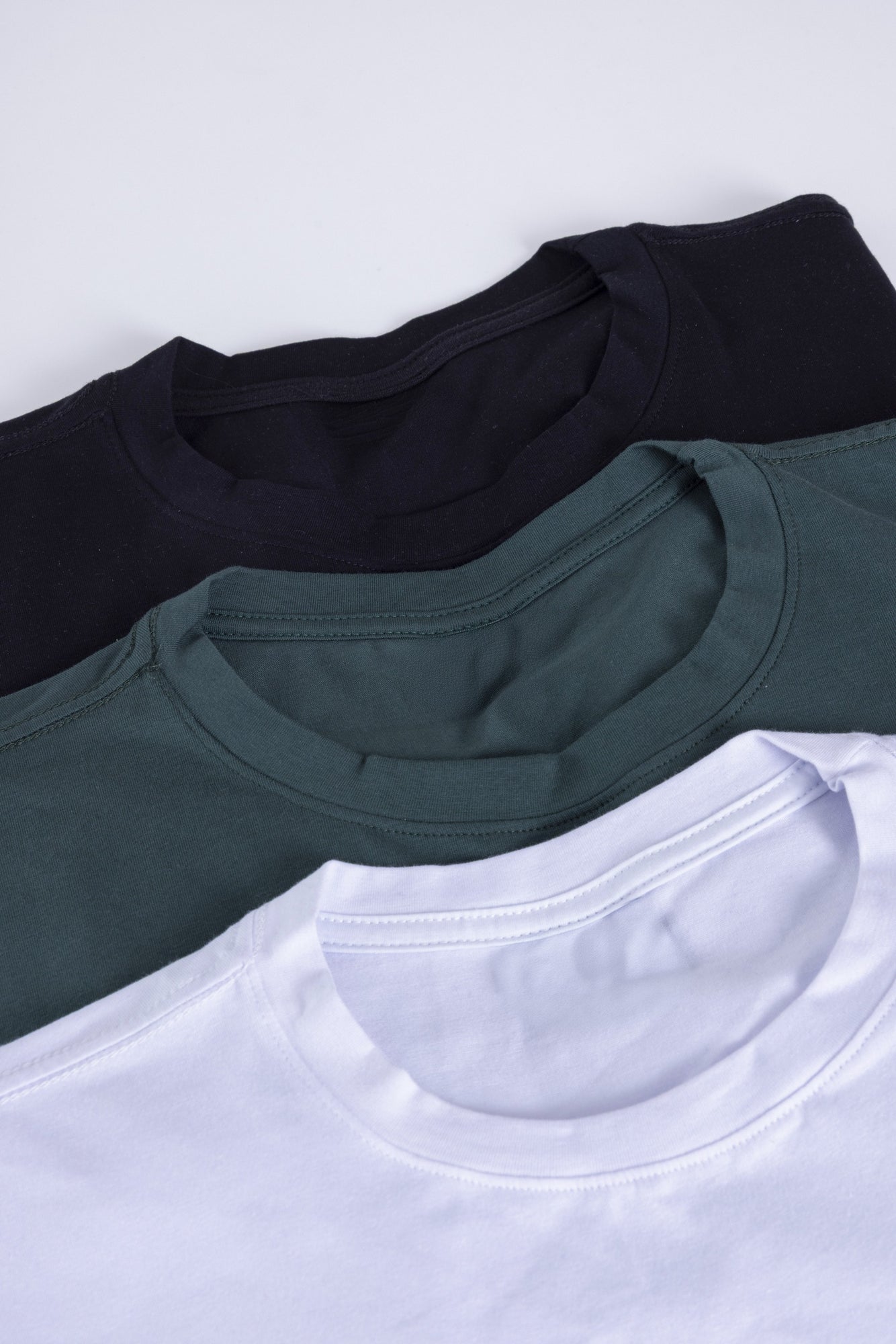 Pack de 3 Camisetas Fitted -Ajuste Perfecto $65.000 c/u