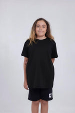 Cargar imagen en el visor de la galería, ¡Conoce la nueva Camiseta para niños y niñas! MIDNIGHT